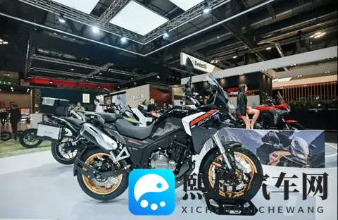 五月丁香六月婷婷激情:汽车新宠:融合优雅与激情,驾驭新体验-2