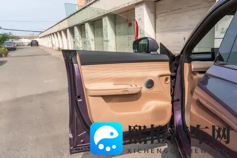 邂逅均衡之选：2025款星纪元ET增程四驱版深度体验-1