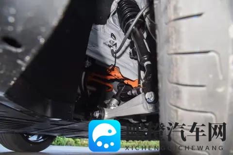 1199万起，中大型轿跑，800V快充+激光雷达，启源A06靠不靠谱？-1