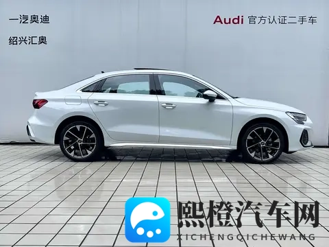 15万多拿下准新奥迪A3L，家用代步高品质之选-3