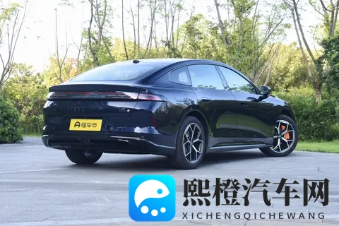 哈弗H6L为爱升舱，限时权益价1039-1279万元-1