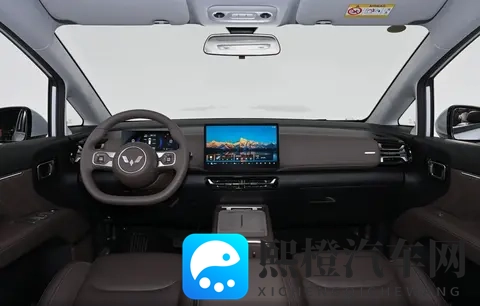 家用MPV新标杆?五菱星光730:真7座+电动侧滑门,细节满分-1