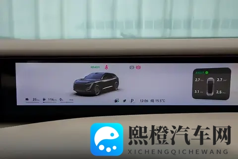 华为乾崑ADS 4+鸿蒙座舱,这款SUV“满配”开卷-1