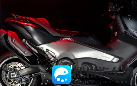 雅马哈TMAX推出25周年纪念版,这款“三缸踏板”怎么这么牛呢?-2