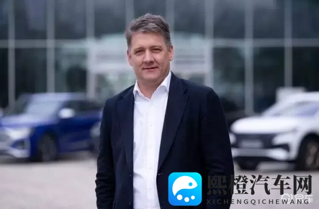 超碰牛牛:智能驾驶新潮流,未来出行体验升级-1