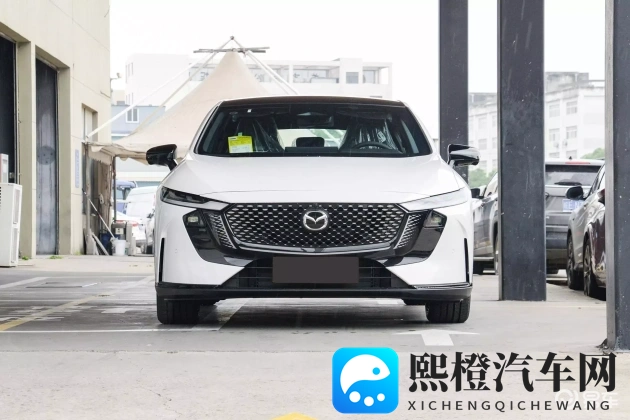 我帮亲妺洗澡忍不住C了她无吗：哥哥为妹妹洗澡情难自控，冲动之举是否过分？-1