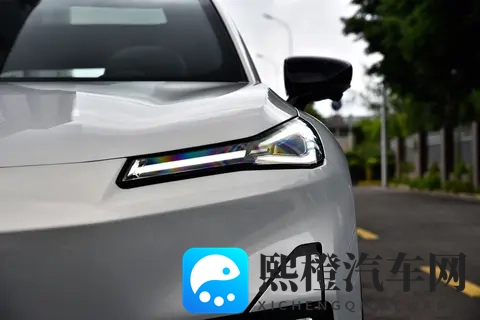 家用选车，我为什么推荐深蓝S05长续航版？-3