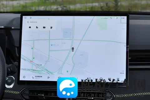 从赛道到日常:第三代领克 03 让紧凑燃油车告别 “平庸”-1