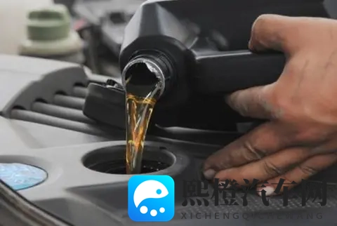 别瞎换机油!新手必记5个真相:避开3大伤车坑,每次保养省200+-2
