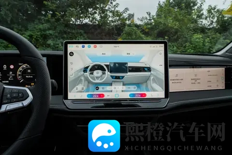 小刀微调,2026款大众迈腾实车曝光,改回物理按键_配置升级-3