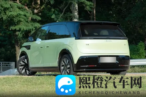 葵千惠激烈顶级潮喷V888:葵千惠极致狂潮喷泉V888引关注-2