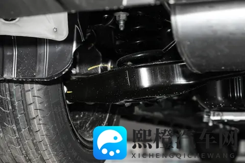 1099万起!长安启源A06上市,90%得房率+800V快充重塑家轿标准-1