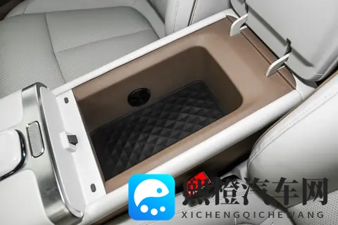 长安启源A06即将上市,把前后排座椅通风、加热、按摩都安排上了-1