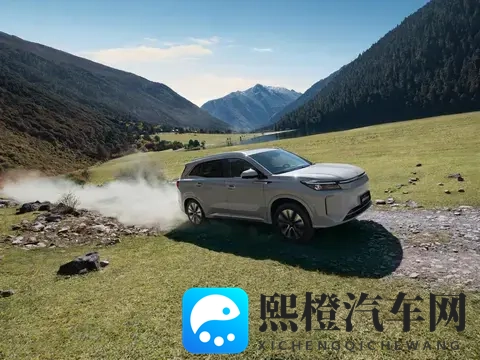 12万级全能插混SUV!配四驱、露营,第三代蓝电E5 PLUS 开启预售-2