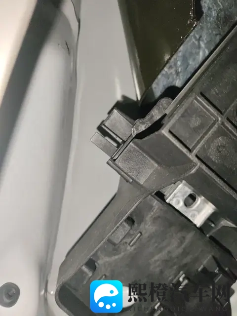 一手准新C级，圆你奔驰梦——二手奔驰C260L-1