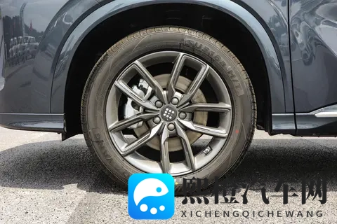 深度解析第三代蓝电 E5 PLUS，12万级家用插混SUV选它准没错-1