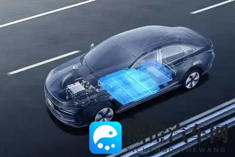 对不起华为ADS4!这台17万起的国产车,智驾堪比老司机-1