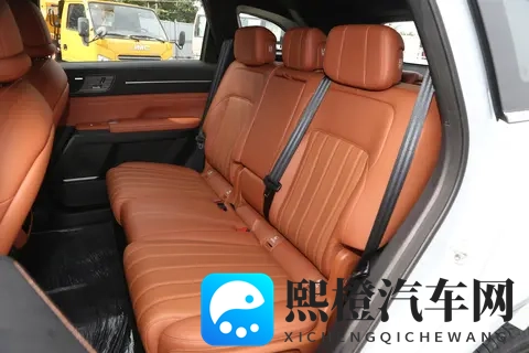 “旅行小房车”捷途山海L7 PLUS:七座SUV,带电磁悬挂,家用不错-1