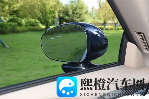 硬汉身材绅士范，北京越野BJ40增程元境智行版驾到-1