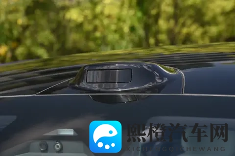 小鹏MONA M03风头正盛，长安启源A06凭何“截胡”？-3