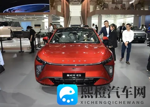 星纪元ES纯电版将再出新款，动力续航新提升，轴距达3米-3