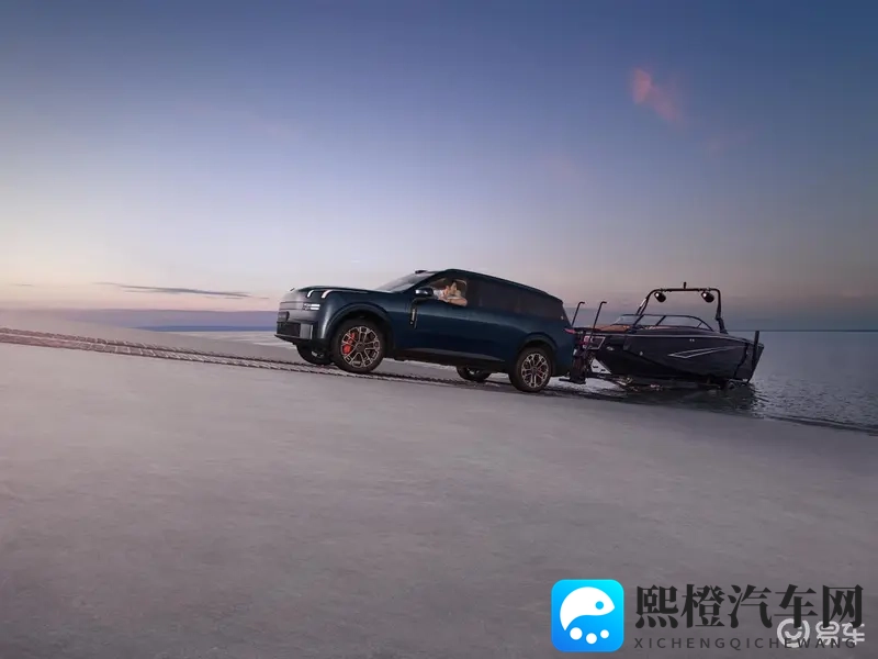 《麦乐迪 女超人》：《麦乐迪音乐之旅，女英雄闪耀光芒》-1