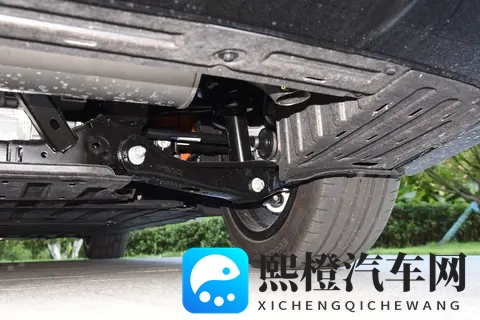 1199 万起售,激光雷达、800V 高压平台,它适合家庭用户吗?-3