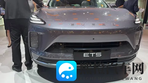 综合最大续航超过1300km!星纪元ET5将于2025年11月13日开启预售-2