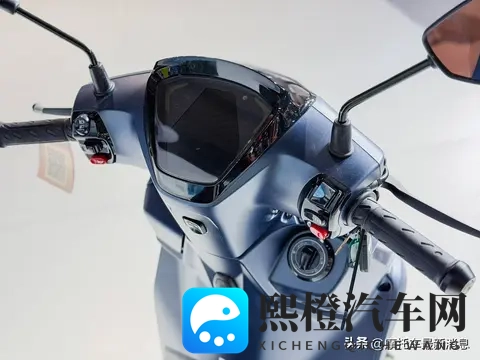 三阳踏板新车亮相、双碟+TCS+Hybrid 电推!-1