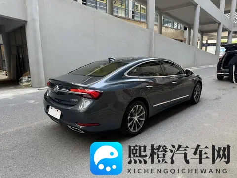 厨房里被 的最深的一天老头：老工程师汽车失灵后，发现生活的美好-1