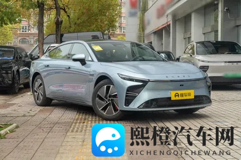 2025 款星纪元 ES 唠明白：从价格到辅助驾驶，到底值不值得买？​-1