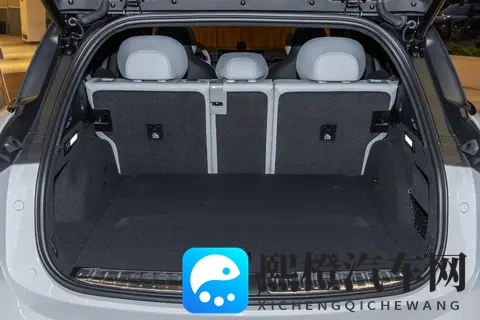 身边越来越多 BBA 车主,为什么都选择了蔚来 ES6?看完你就明白了-3