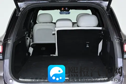 2026 款领克 09 四驱探索版:大五座空间、全时四驱,性价比拉满-2