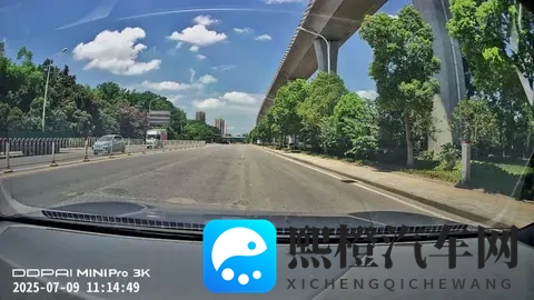 不漏录+小巧安装!2025年高性价比记录仪盘点,新车必备不踩坑-3