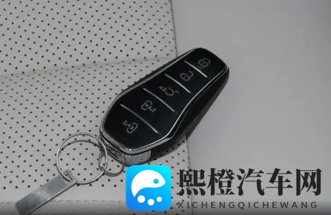 26款比亚迪夏上市，价格下调配置缩减，是好是坏？-1