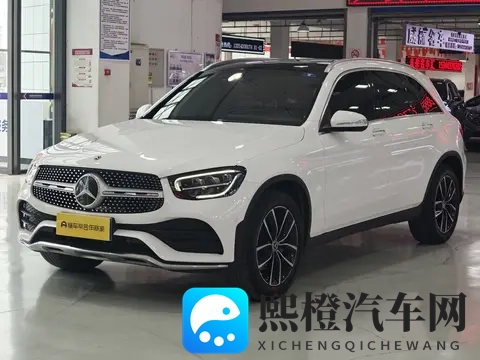 男人和女人一起肌肌对肌肌：性别差异揭秘：驾驶技巧提升，谁更安全？-2