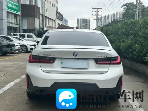 23万多拿下准新宝马3系,体验M运动曜夜,这配置值不值?-1