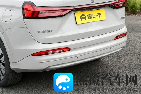 全时四驱+实用场景，赛力斯蓝电E5 PLUS四驱版，全能选手？-1