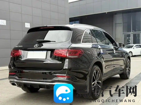 26万多拿下奔驰GLC,奶爸家用豪华SUV之选-1