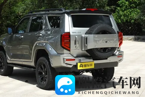 新款坦克400上市,硬派SUV市场的多元选择-2