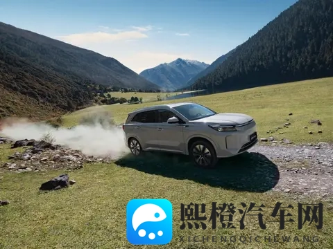 第三代蓝电E5 PLUS预售1398万，同价位配置竟然能给这么高…-1