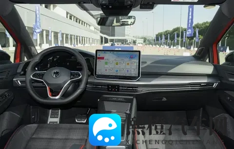 新款高尔夫GTI上市,199999万,带原厂回火放炮-1