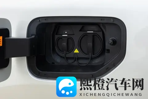 +到底加了啥?东风奕派eπ007+,真有这么香?-3