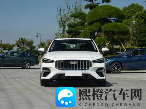 外观造型更大气,车身轴距超27米,全新吉利帝豪依旧很“香”-2