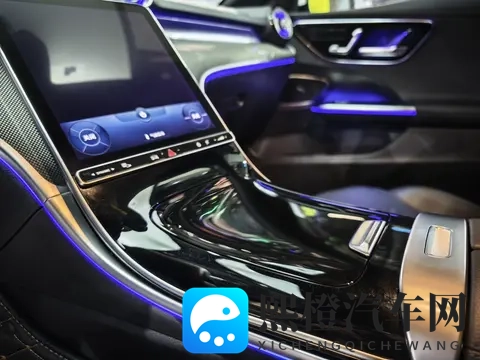 23万多拿下准新奔驰C级,体验豪华品牌的运动范儿-3