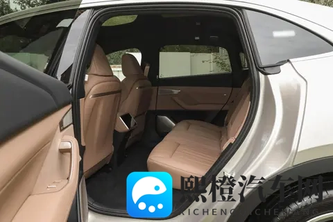 广州车展｜黄金三电！长安凯程V919是物流人的新底气？-1