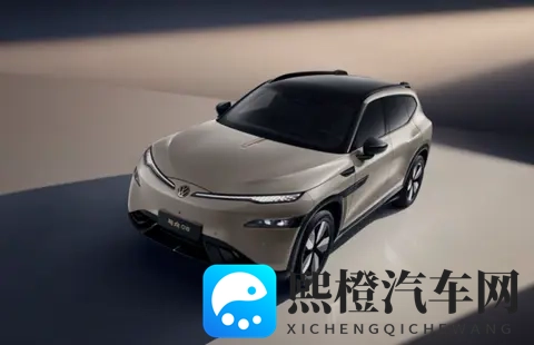 晚高峰新闻:与众08申报图曝光;奥迪RS6 Avant路试谍照透露混动身份;宾利确认年内将推新燃油车型-2