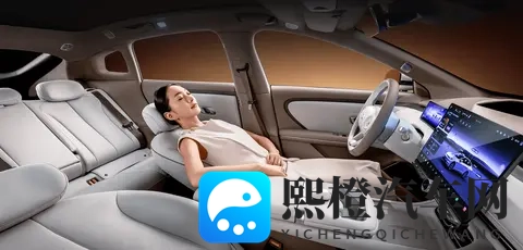 12万入手新能源家轿 长安启源A06和马自达EZ-6怎么选？-1