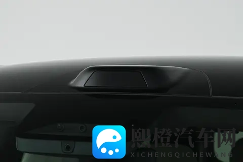 大车怎么开不累?试驾腾势N8L DM,把家用车的舒适做到位了-3