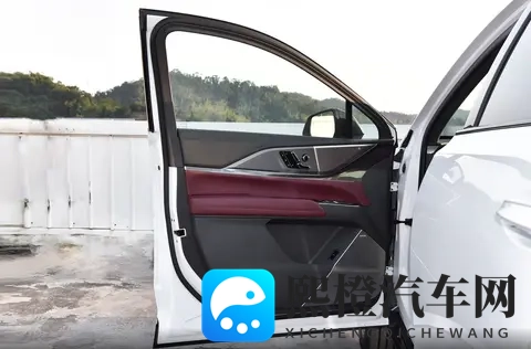 凯迪拉克XT5购车手册，优惠力度达145万元，哪个版本更适合你？-3